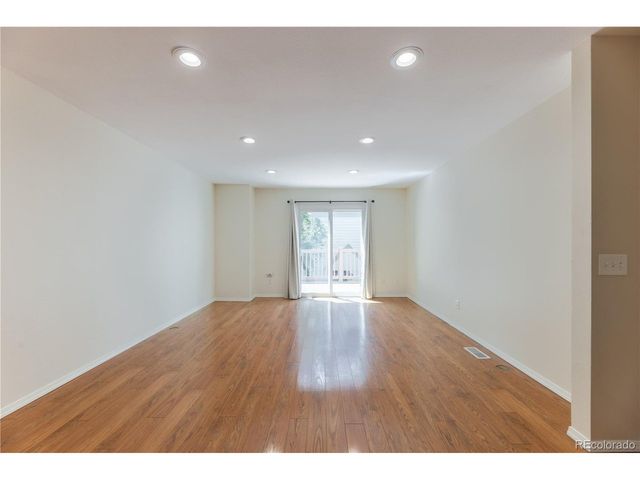 1811 S Quebec Way 3, Denver, CO 80231