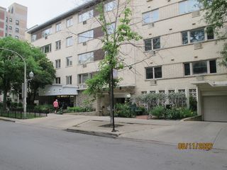 426 W Barry Avenue 409, Chicago, IL 60657