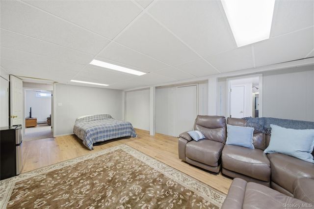 757 Anderson Avenue, Franklin Square, NY 11010