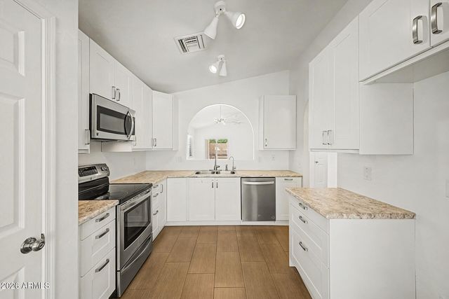 1761 S BUCHANAN Street, Gilbert, AZ 85233