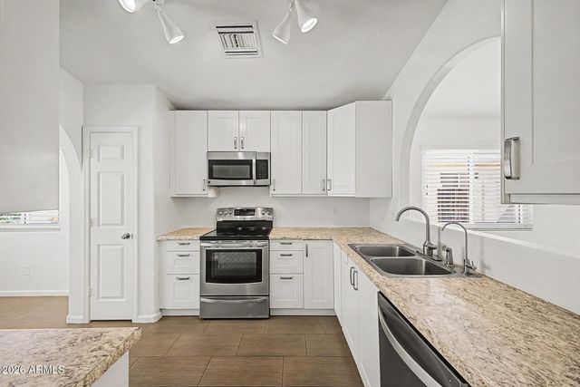 1761 S BUCHANAN Street, Gilbert, AZ 85233