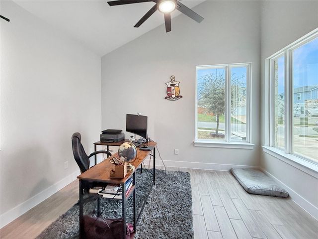 11216 Charger WAY, Manor, TX 78653