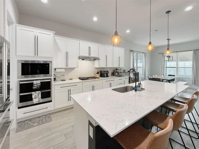 11216 Charger WAY, Manor, TX 78653