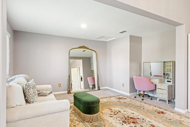 426 S Highland Ave, Ripon, CA 95366