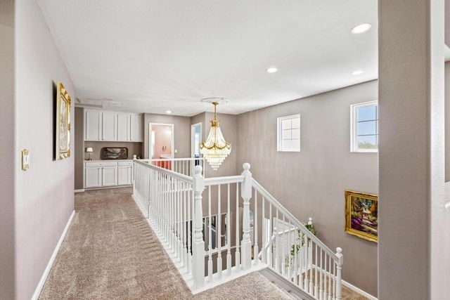 426 S Highland Ave, Ripon, CA 95366