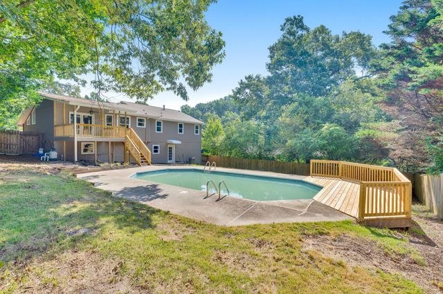2418 Cedar Creek Drive, Chattanooga, TN 37421