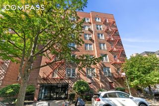 3304 91st St Apt 5L, New York City, NY 11372