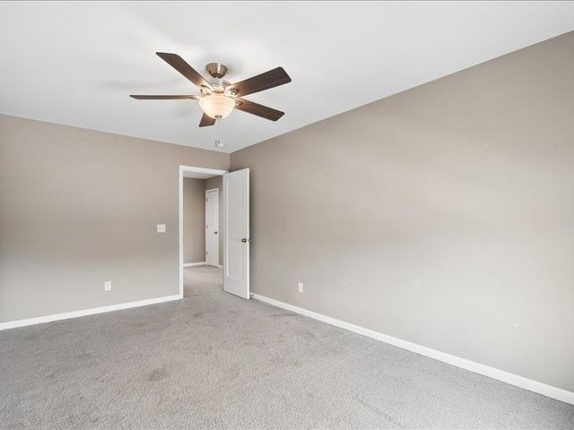 1120 Mary Lane, North Liberty, IA 52317