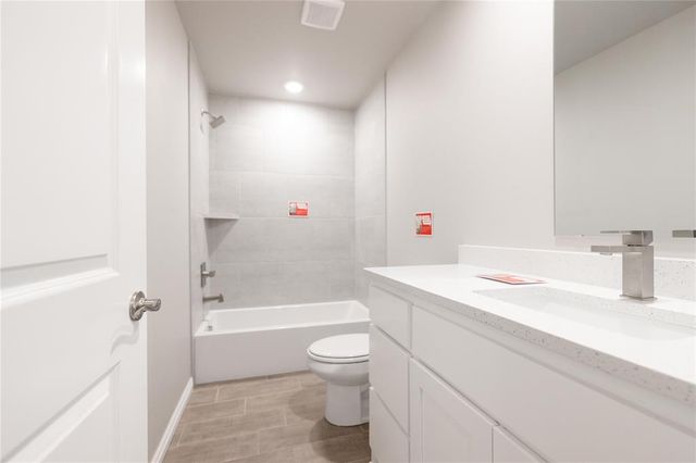 913 Westfall Drive, Choctaw, OK 73020