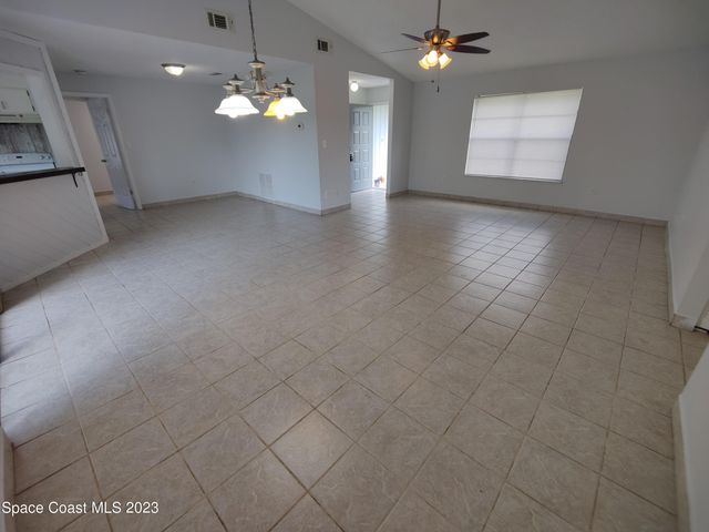 981 Forest Street NE, Palm Bay, FL 32907