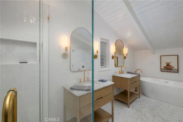 221 Larkspur Avenue, Corona Del Mar, CA 92625