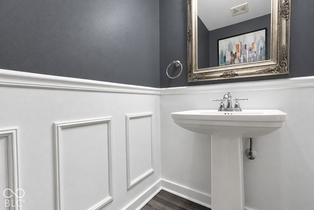 1629 W 74th Place, Indianapolis, IN 46260