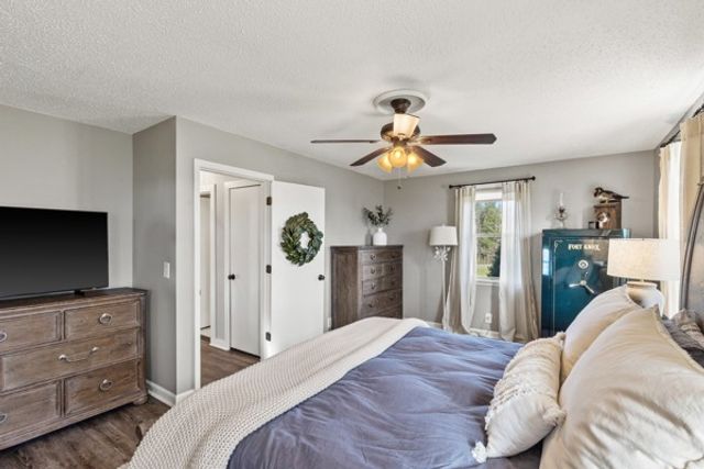 3130 New Hall Rd, Greenbrier, TN 37073