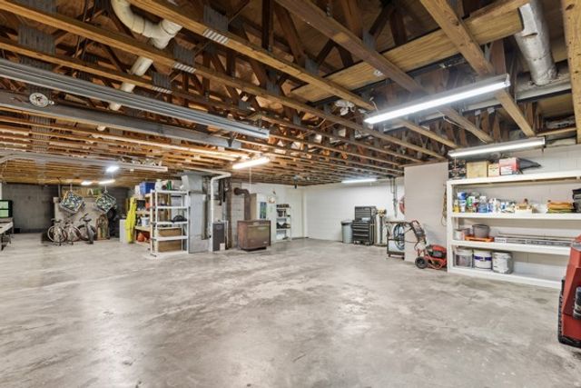 3130 New Hall Rd, Greenbrier, TN 37073