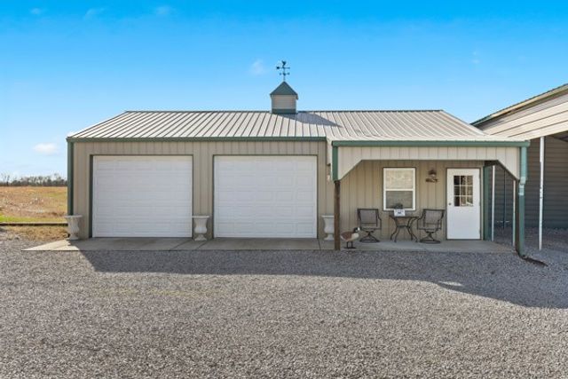 3130 New Hall Rd, Greenbrier, TN 37073