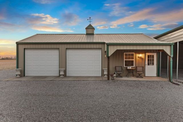 3130 New Hall Rd, Greenbrier, TN 37073