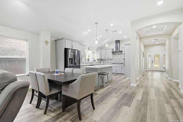 1223 Alpine Pond, San Antonio, TX 78260