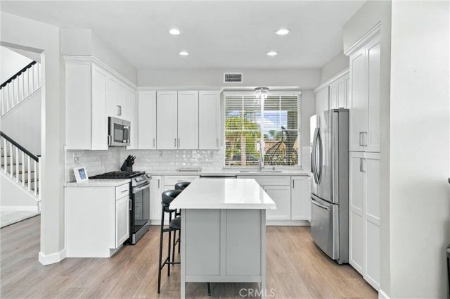 7652 E Kelsey Court, Anaheim Hills, CA 92808