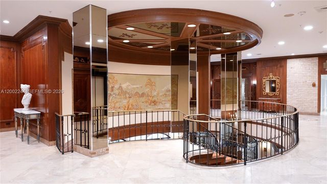 6039 Collins Ave 412, Miami Beach, FL 33140