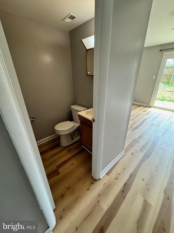 23 OAK DR, Stafford, VA 22554