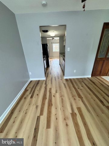 23 OAK DR, Stafford, VA 22554