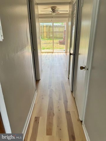 23 OAK DR, Stafford, VA 22554