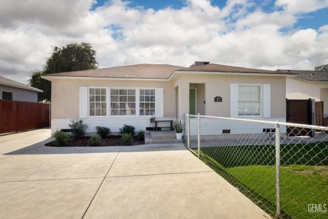 19 Oregon Street, Bakersfield, CA 93305