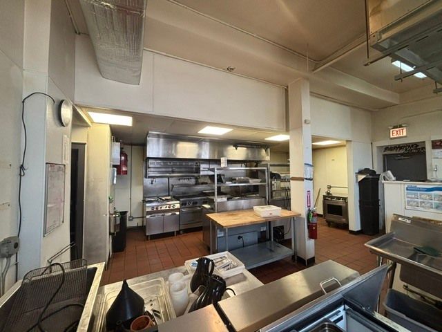 1001 N California Avenue, Chicago, IL 60622