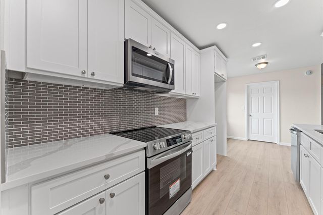 7303 Augustine Drive, Houston, TX 77036