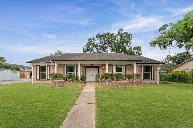 7303 Augustine Drive, Houston, TX 77036