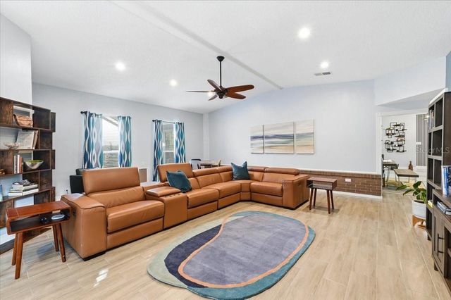 4310 SHADOW WOOD TRAIL, Winter Haven, FL 33880