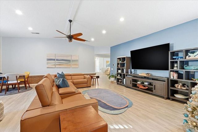 4310 SHADOW WOOD TRAIL, Winter Haven, FL 33880