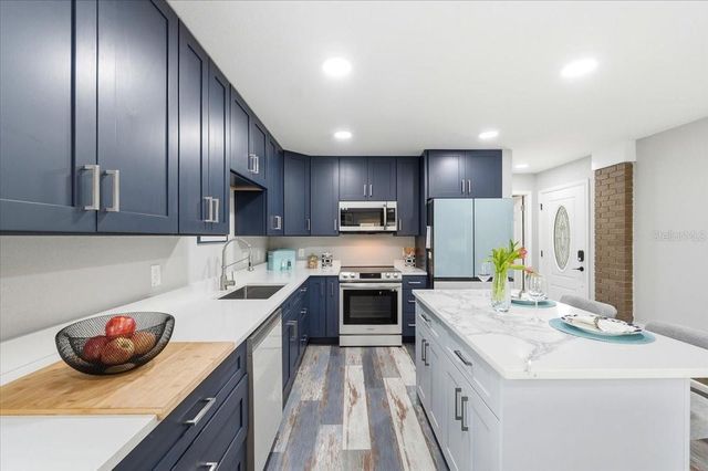 4310 SHADOW WOOD TRAIL, Winter Haven, FL 33880