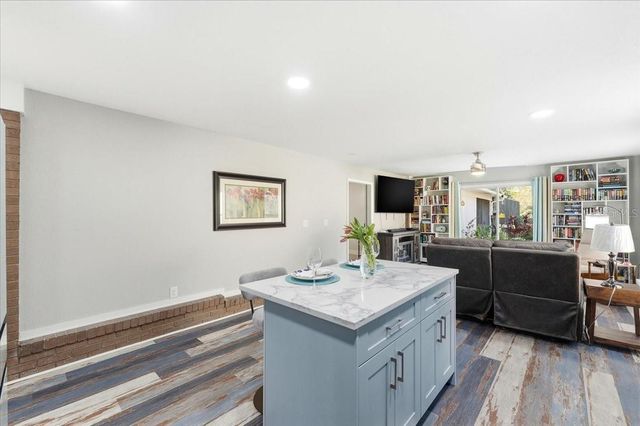 4310 SHADOW WOOD TRAIL, Winter Haven, FL 33880