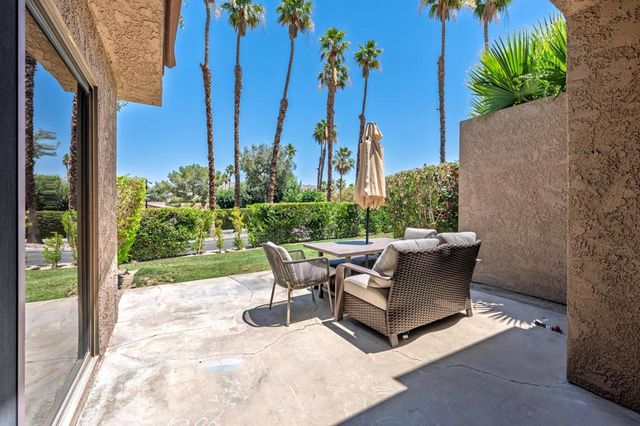 48980 Wildwood Lane, Palm Desert, CA 92260