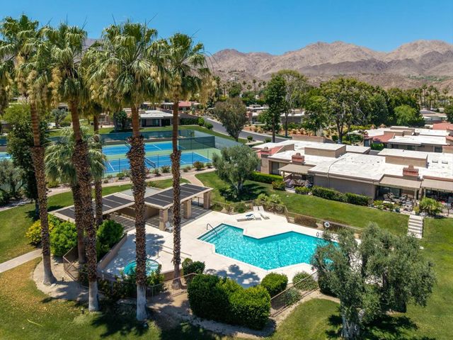 48980 Wildwood Lane, Palm Desert, CA 92260