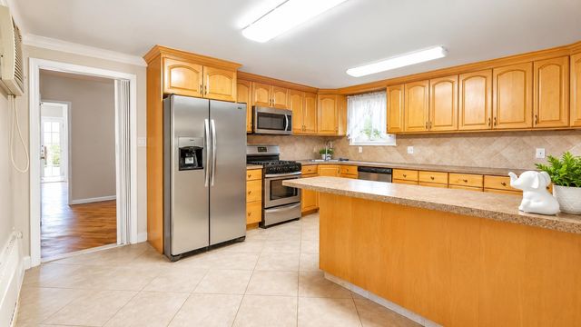 68 BRINKERHOFF ST, Jc, Greenville, NJ 07304