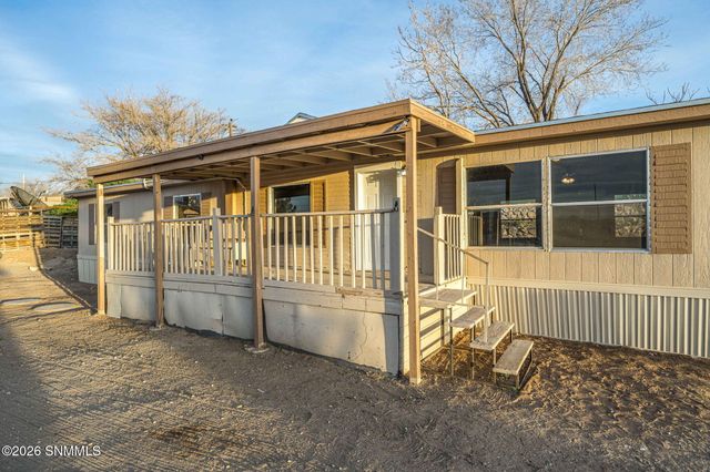 5266 Ralls Road, Las Cruces, NM 88012