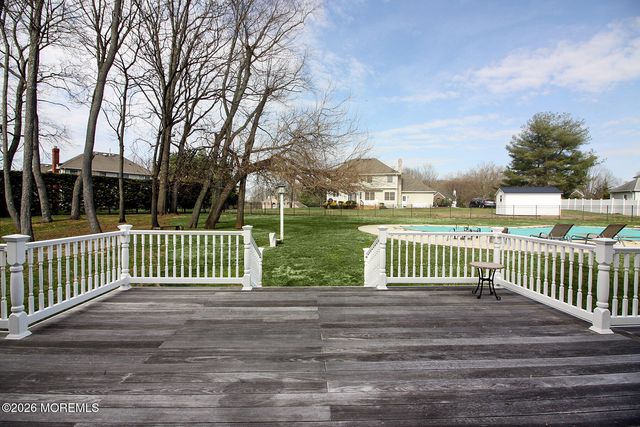 38 Dansbury Court, Freehold, NJ 07728