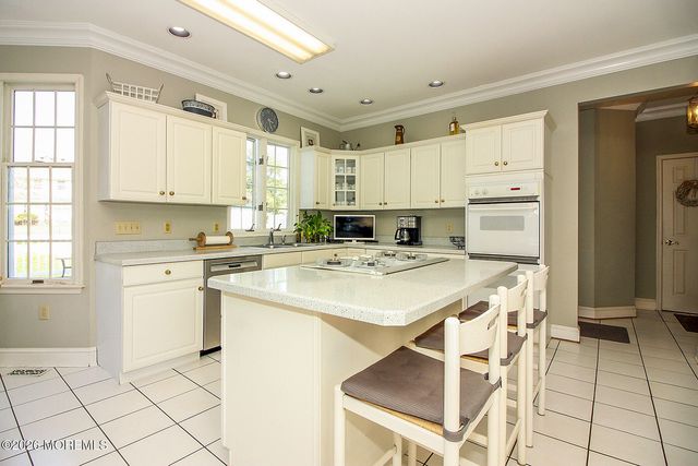 38 Dansbury Court, Freehold, NJ 07728