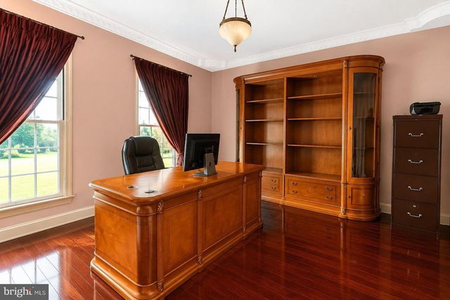 20 JOSEPH COURT, Monmouth Junction, NJ 08852