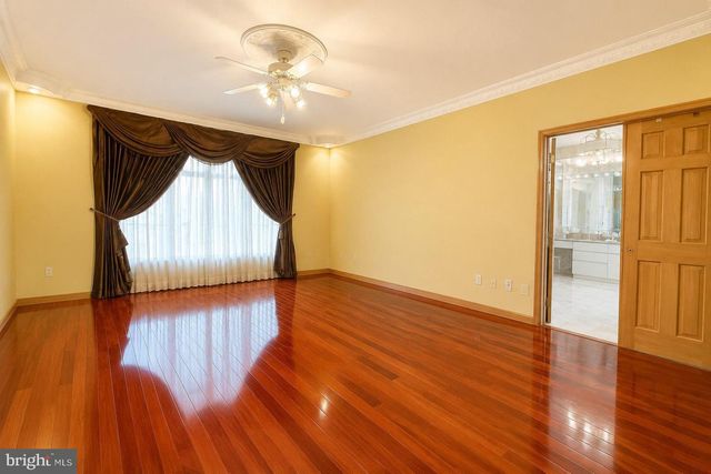 20 JOSEPH COURT, Monmouth Junction, NJ 08852