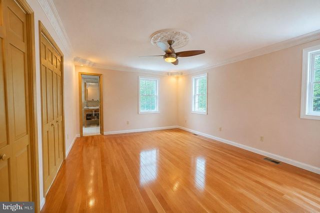 20 JOSEPH COURT, Monmouth Junction, NJ 08852