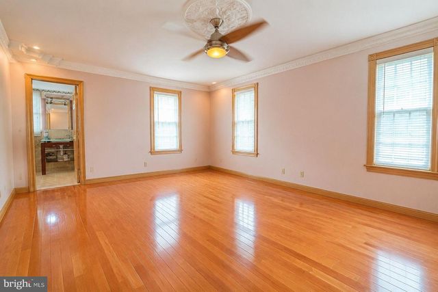 20 JOSEPH COURT, Monmouth Junction, NJ 08852