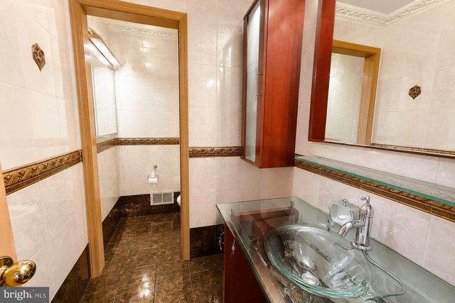 20 JOSEPH COURT, Monmouth Junction, NJ 08852