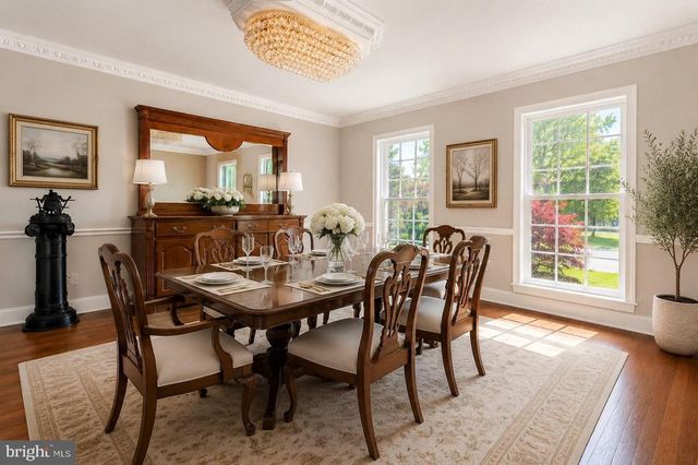 20 JOSEPH COURT, Monmouth Junction, NJ 08852