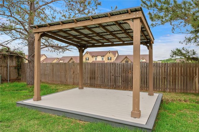 3304 Keefer Loop, College Station, TX 77845