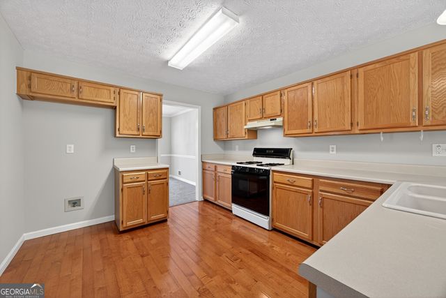 787 Daileys Creek Drive, Mcdonough, GA 30253