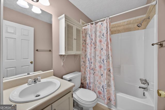 787 Daileys Creek Drive, Mcdonough, GA 30253