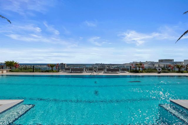 220 Lake Shore Drive 1913, Lake Park, FL 33403